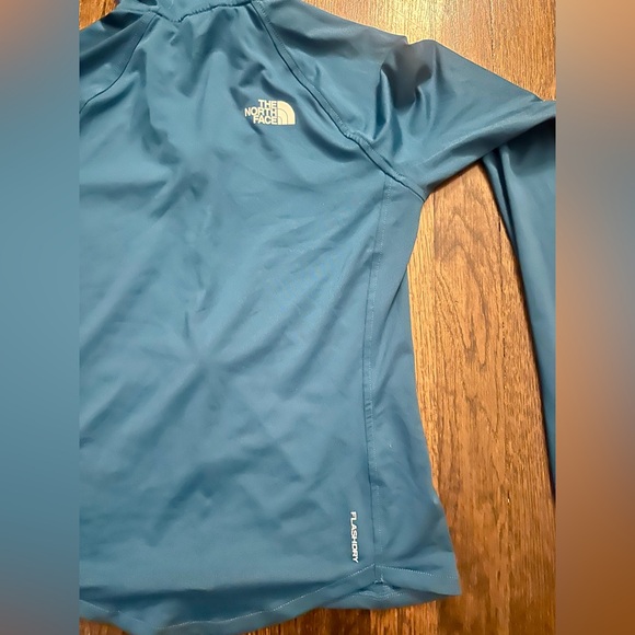 EUC The North Face Amphibious Full Zip Sun Hoodie - Big Kids XL - Picture 3 of 7